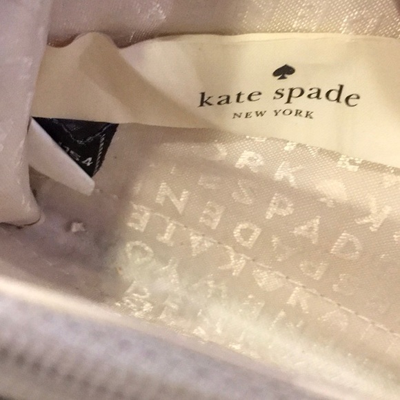 Kate Spade Zip Wristlet Bag Wallet - Picture 8 of 9